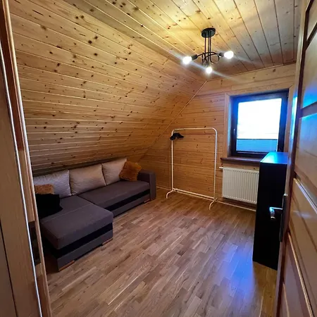 Caloroczny Borzy-chatka Nad Liwcem * Borzychy